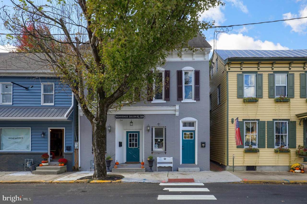 4-6 Charlotte Street - Photo 1