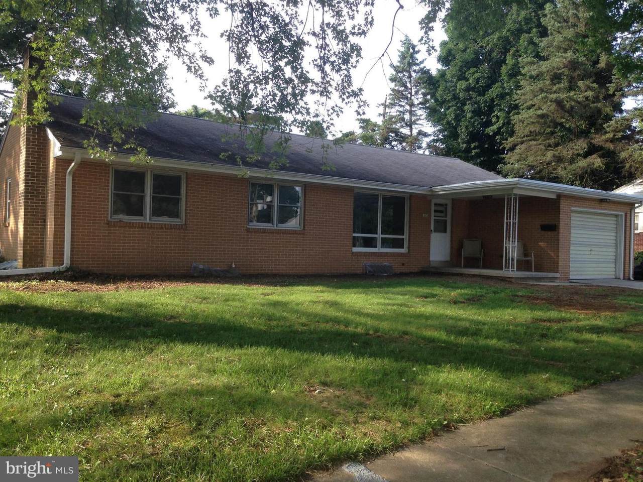 262 Willow Street - Photo 1