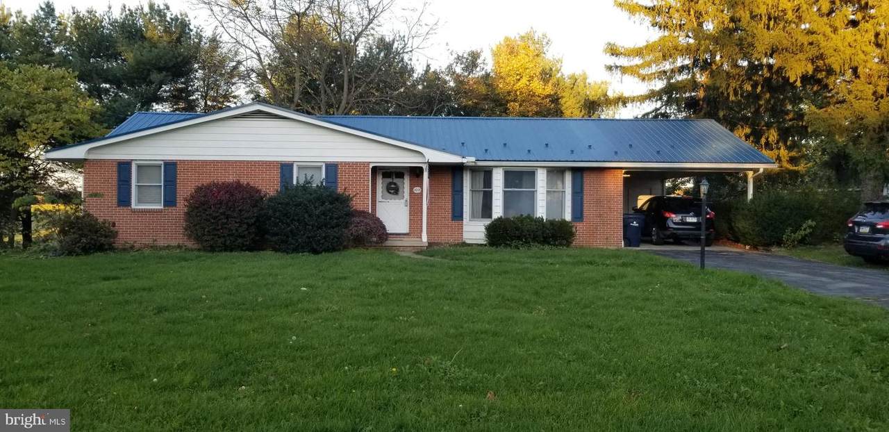1653 Blakewood Drive - Photo 1