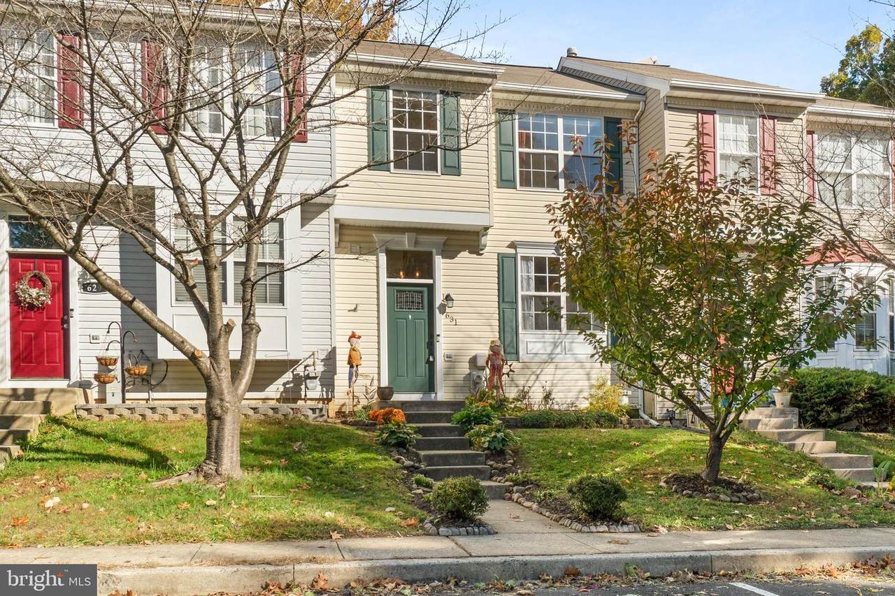 631 Spinnaker Way - Photo 1