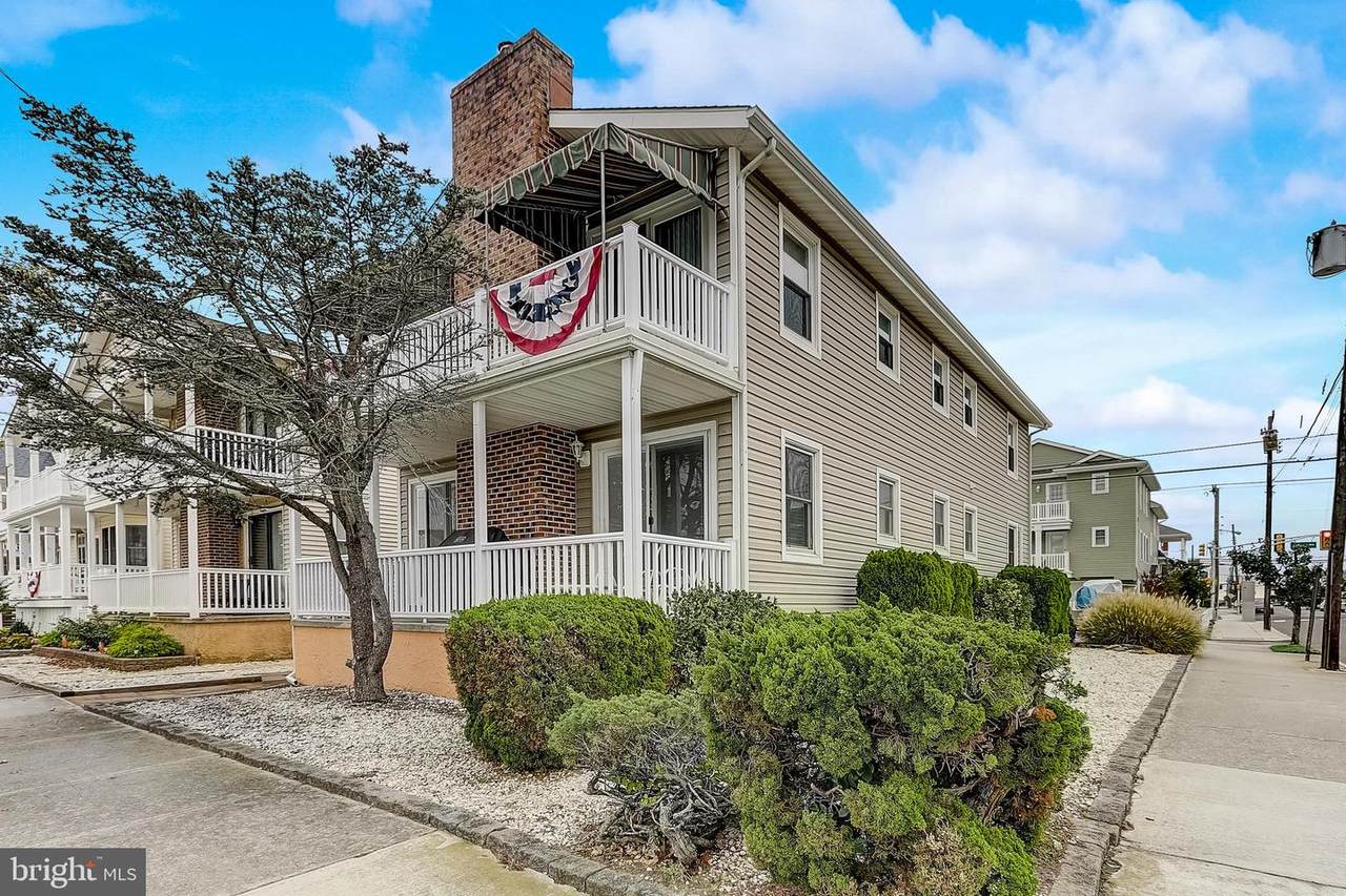 1761 West Avenue - Photo 1