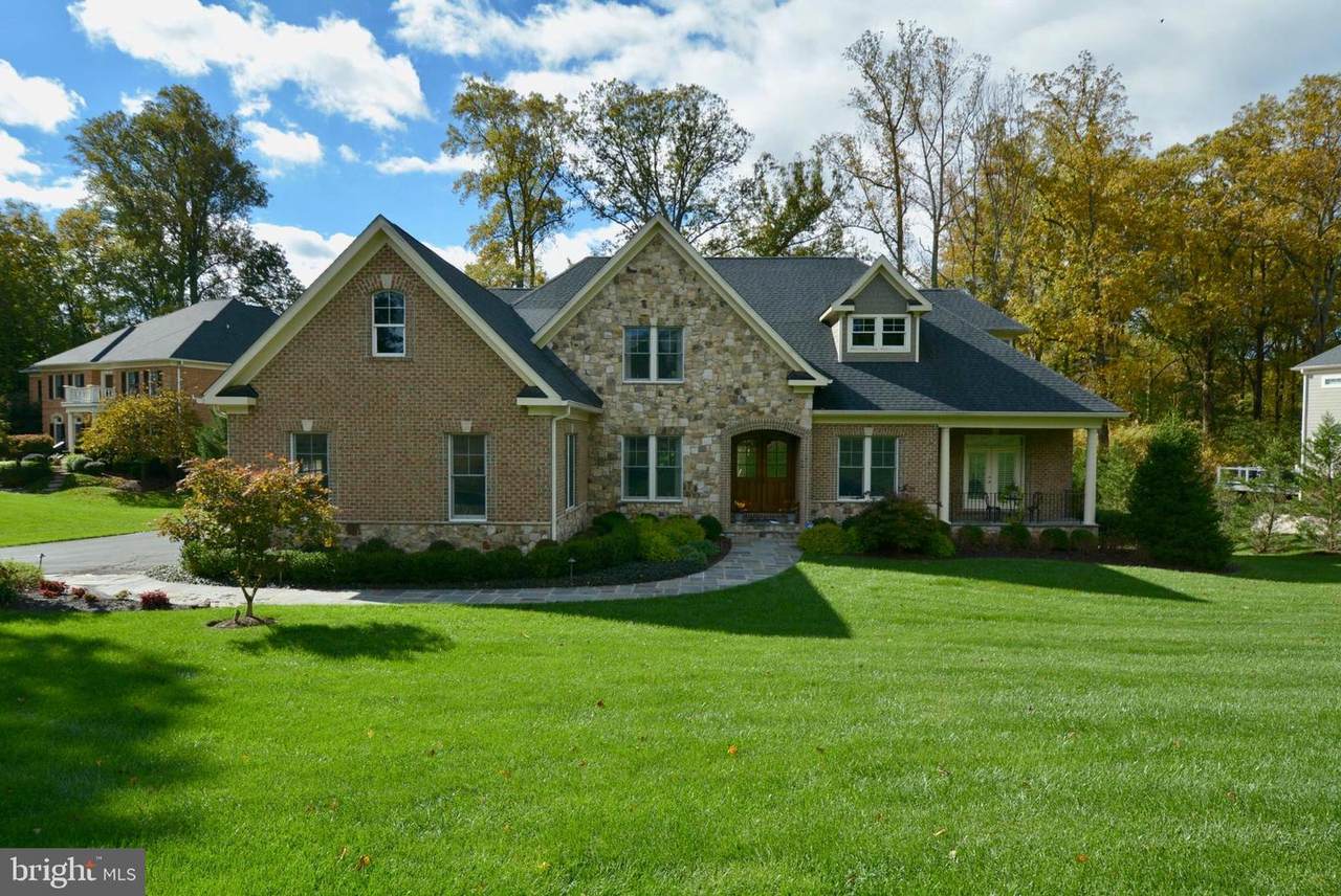10907 Willow Creek Lane - Photo 1