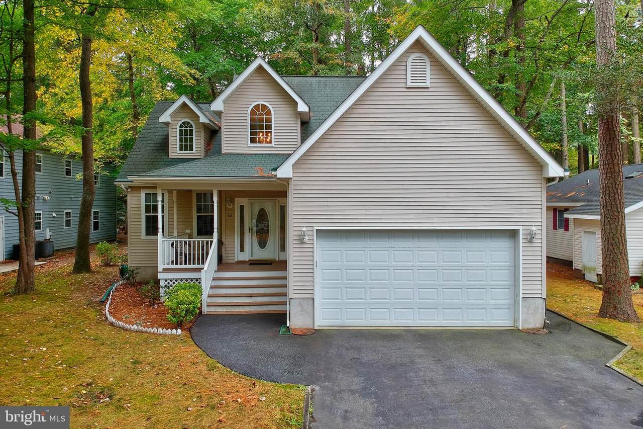 68 Cresthaven Drive - Photo 1