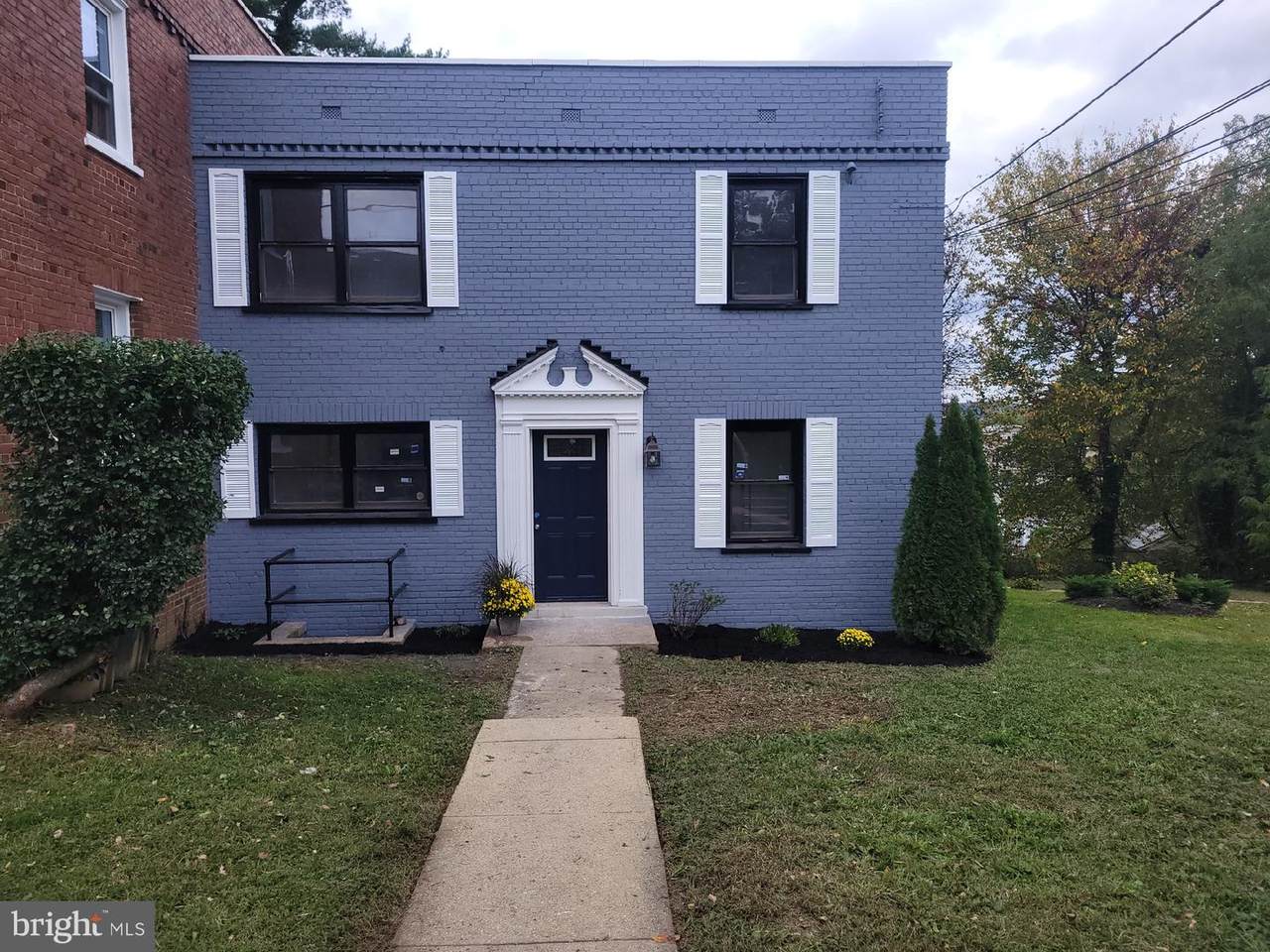 4922 Just Street - Photo 1