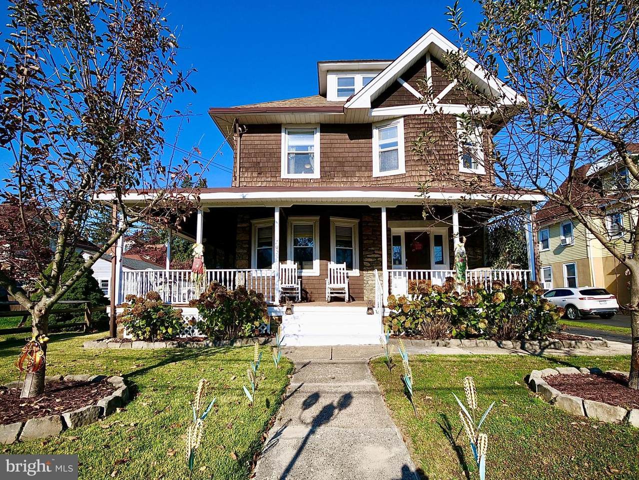 205 Penn Street - Photo 1
