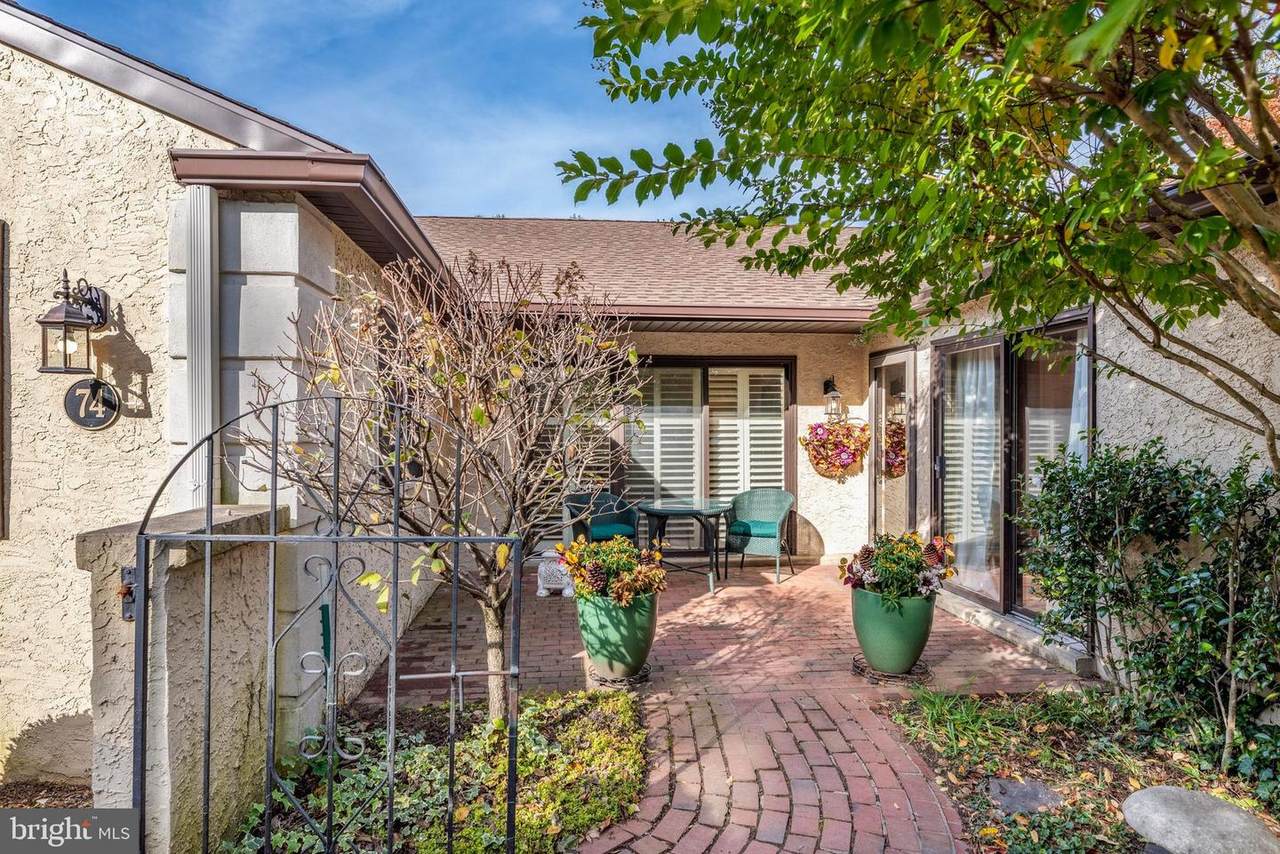 74 Parkridge Drive - Photo 1