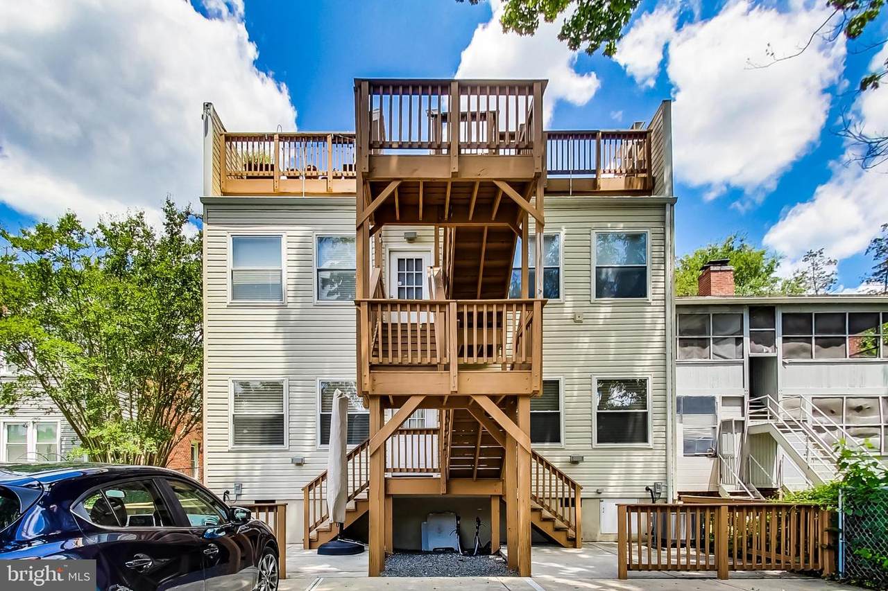 1346 Nicholson Street - Photo 1
