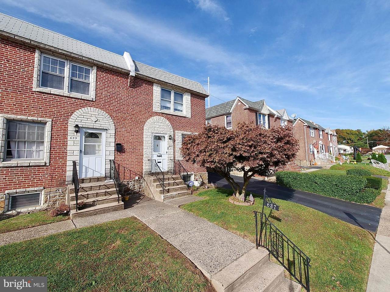 637 17TH Avenue - Photo 1