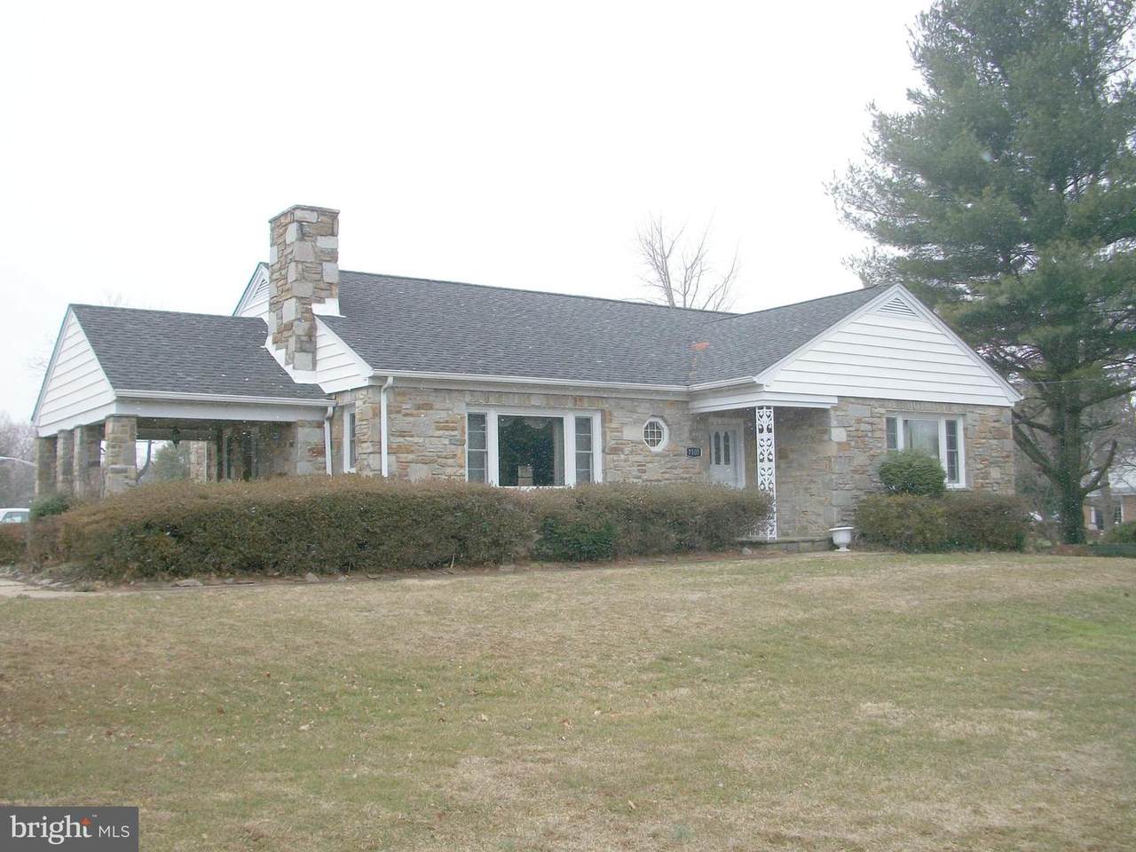 7507 Bradshaw Road - Photo 1