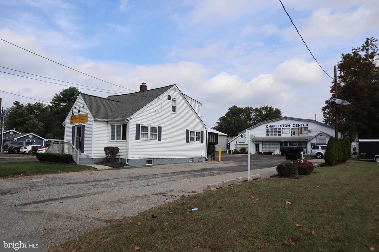 43 Charleston Road - Photo 1