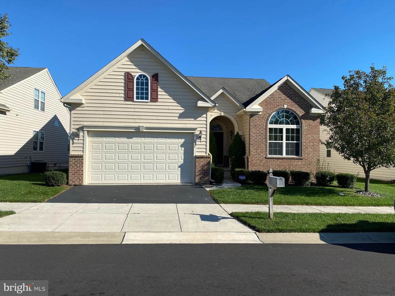 675 Southerness Drive - Photo 1