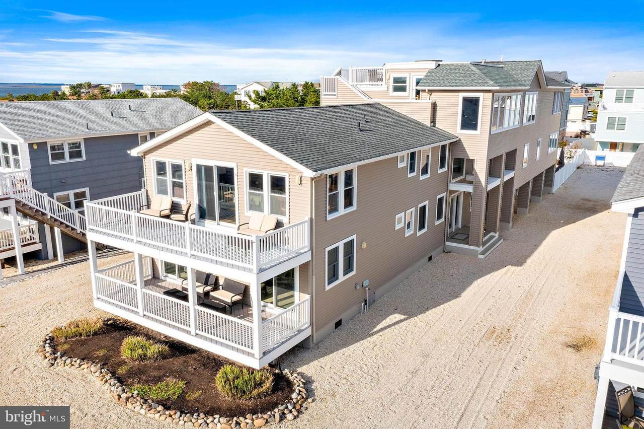 9 Holgate Avenue - Photo 1