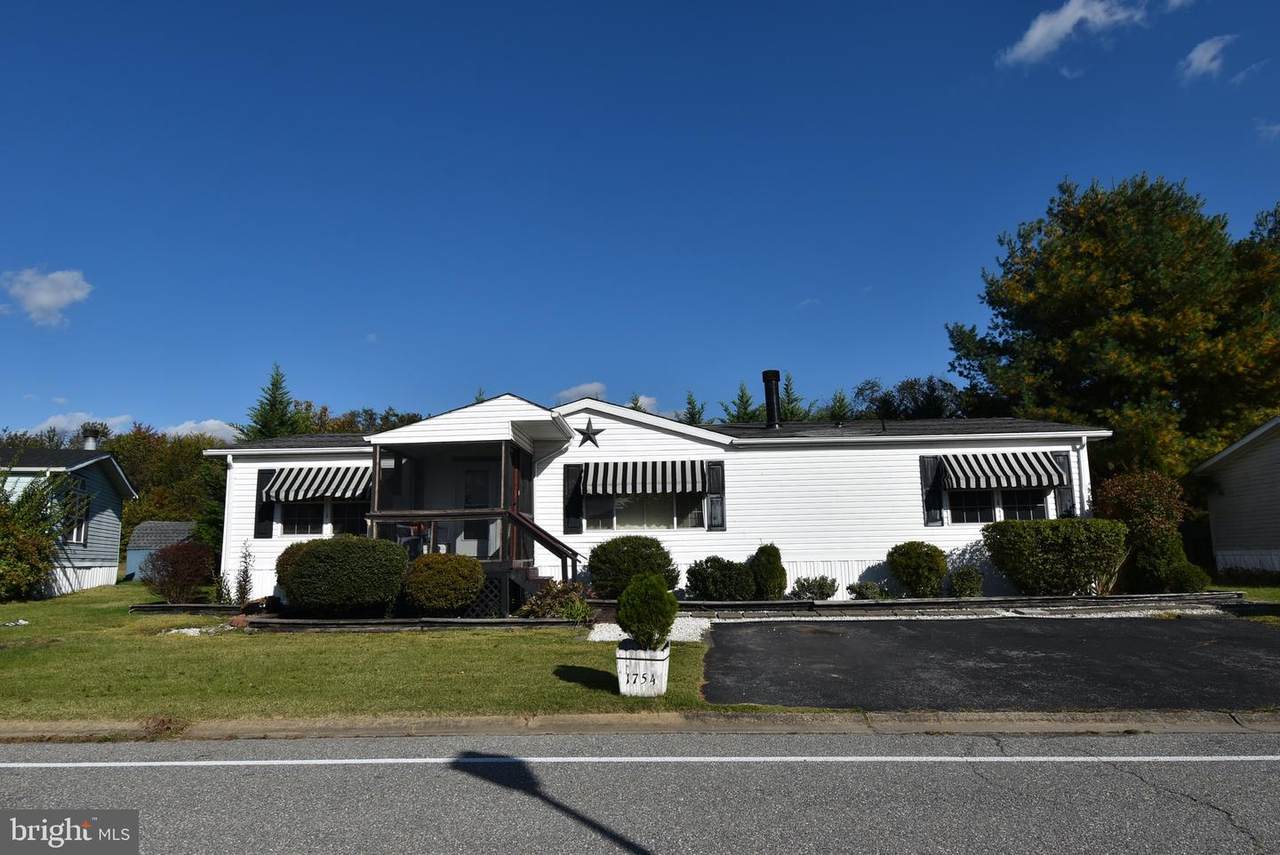 1754 Barbara Circle - Photo 1
