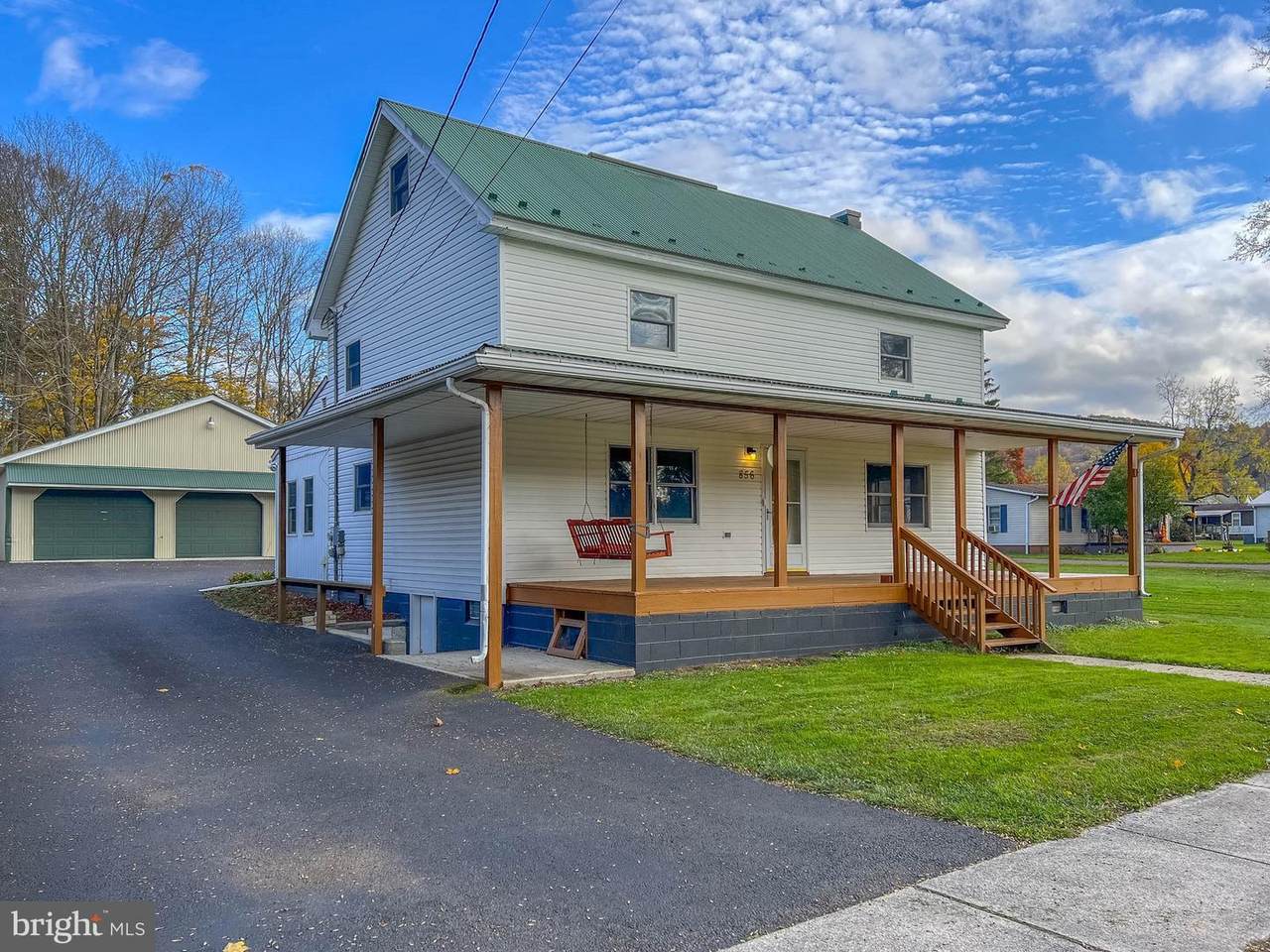 856 1ST Avenue - Photo 1