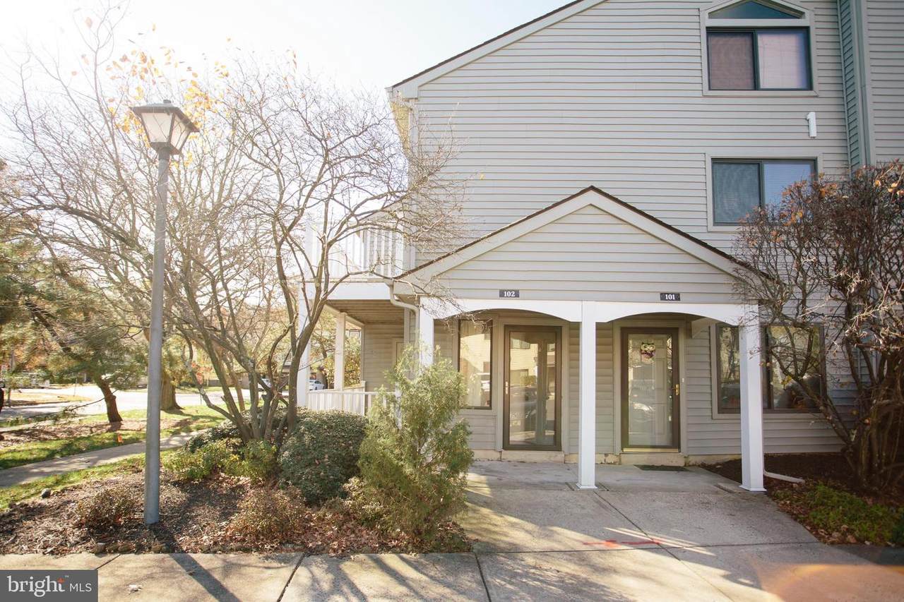 102 Gregorys Way - Photo 1