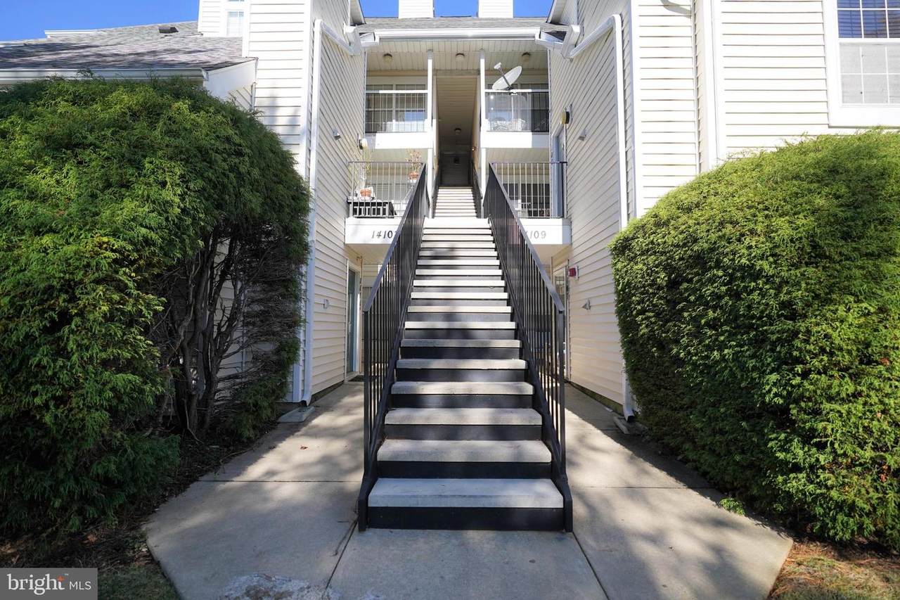 14103 Yardarm Way - Photo 1