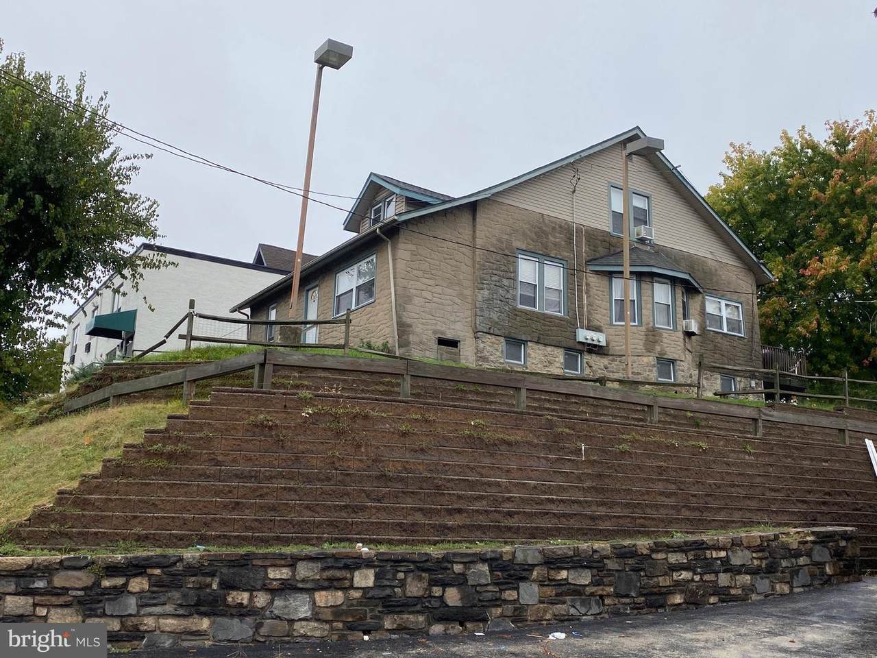 811 Chester Pike - Photo 1