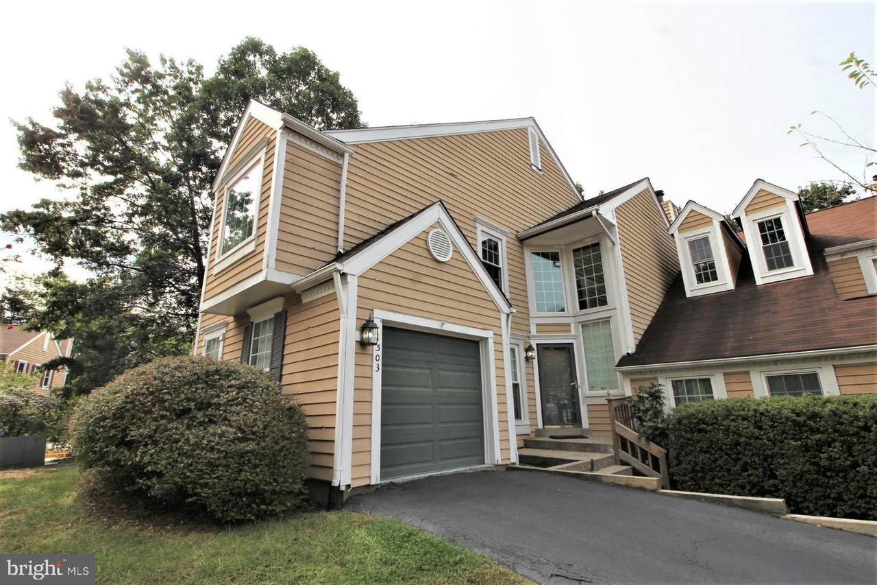 1503 Deer Point Way - Photo 1