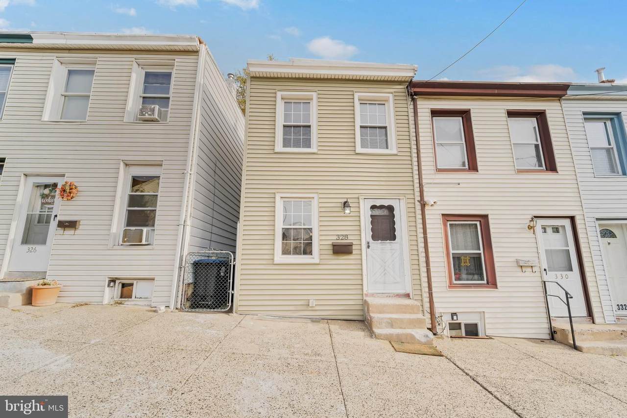 328 6TH Avenue - Photo 1