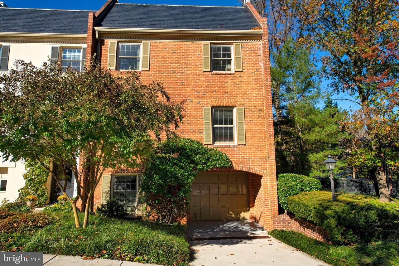 1702 Killington Road - Photo 1