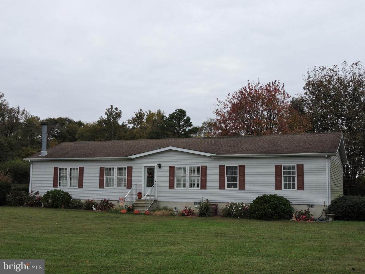 36340 Columbia Road - Photo 1