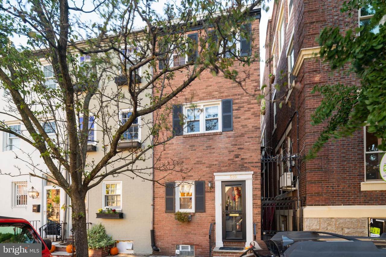 509 21ST Street - Photo 1