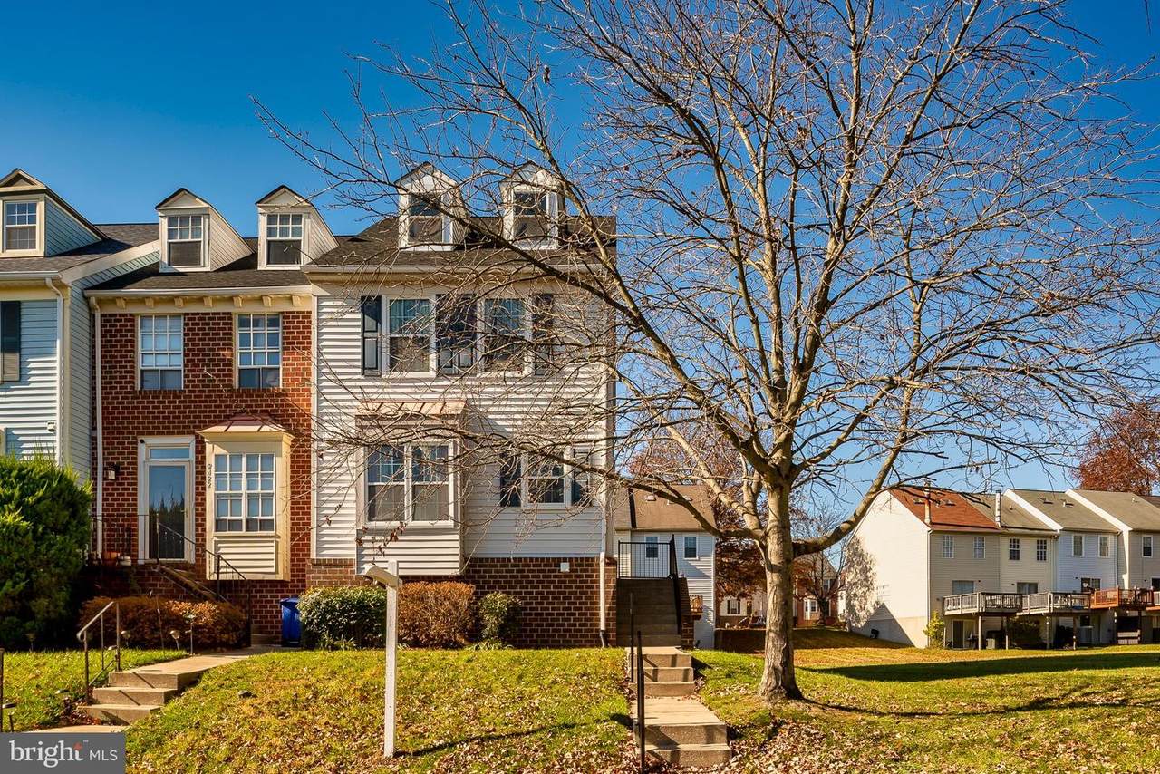 2424 Kevsway Court - Photo 1