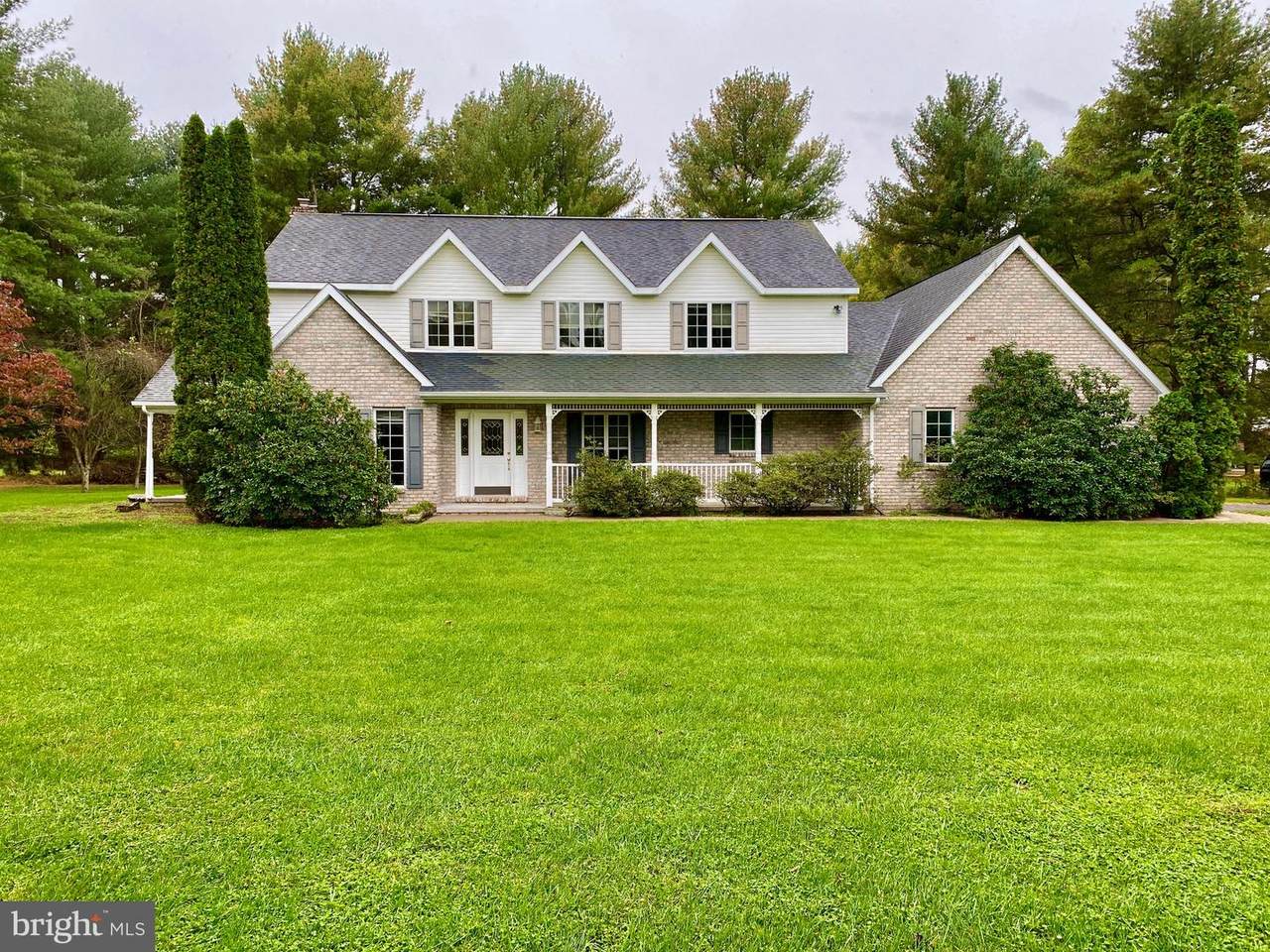 902 Colston Drive - Photo 1