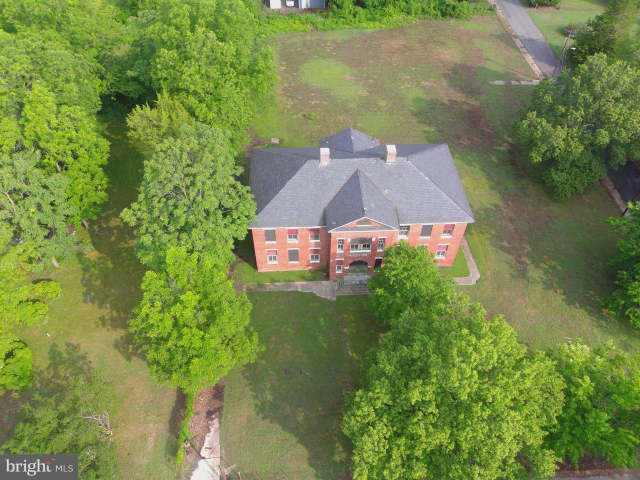 201 Mill Street - Photo 1