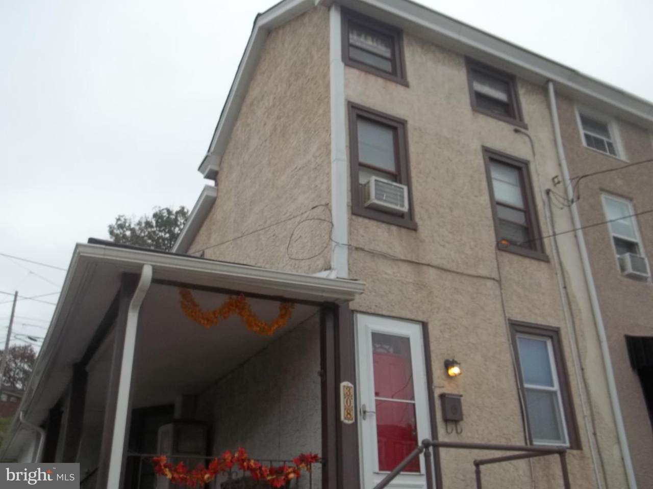 308 Spring Mill Avenue - Photo 1
