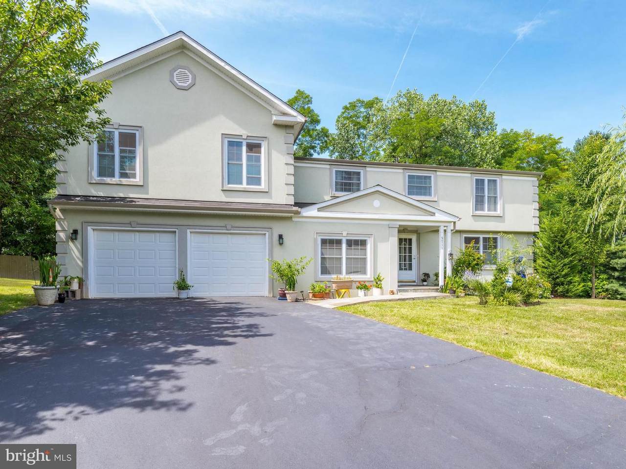 9711 Locust Hill Drive - Photo 1