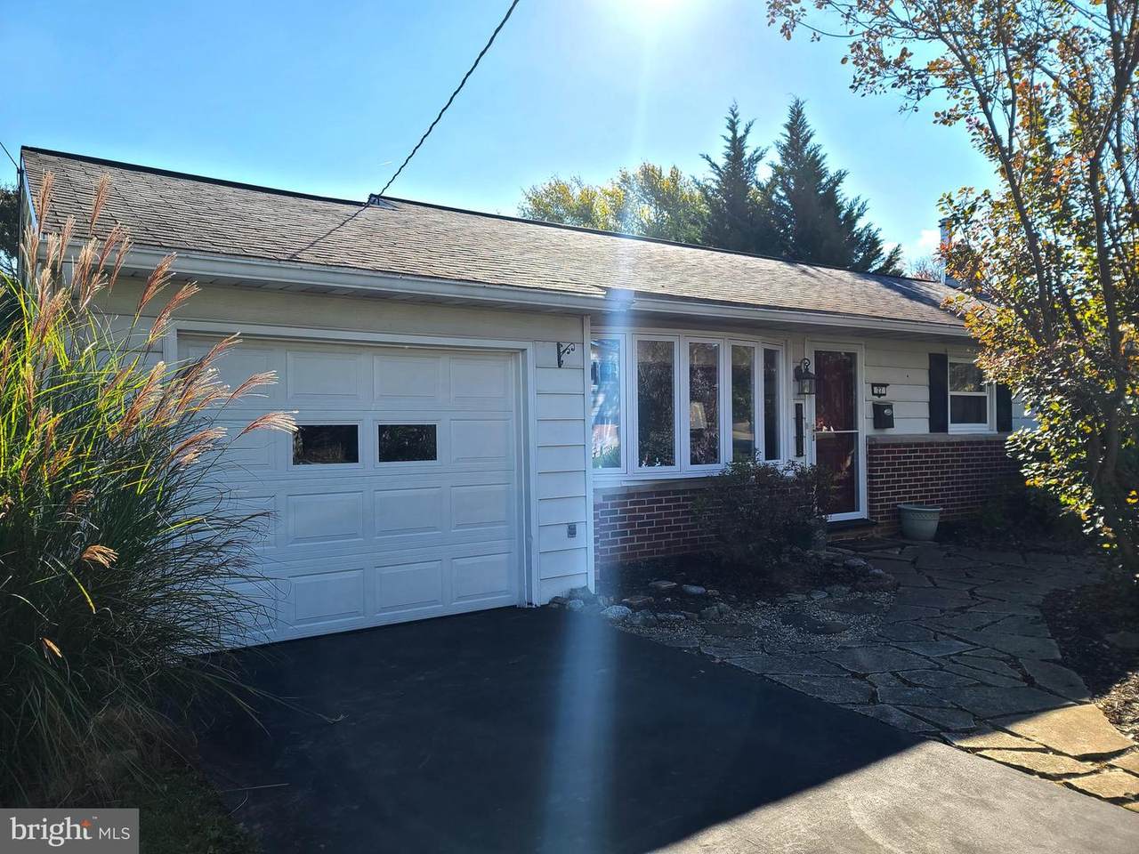 27 Pearl Street - Photo 1
