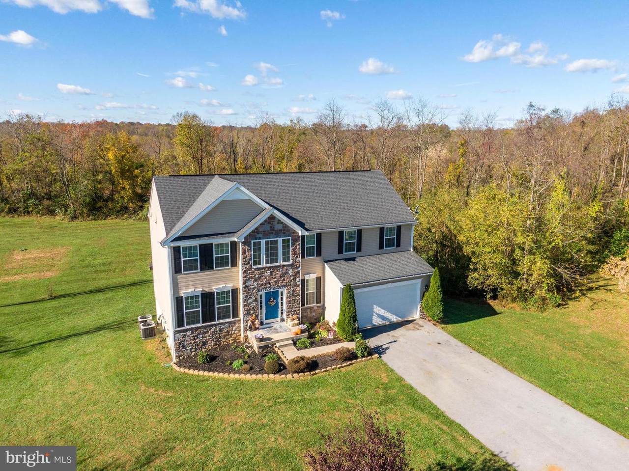 535 Jenkins Hill Road - Photo 1
