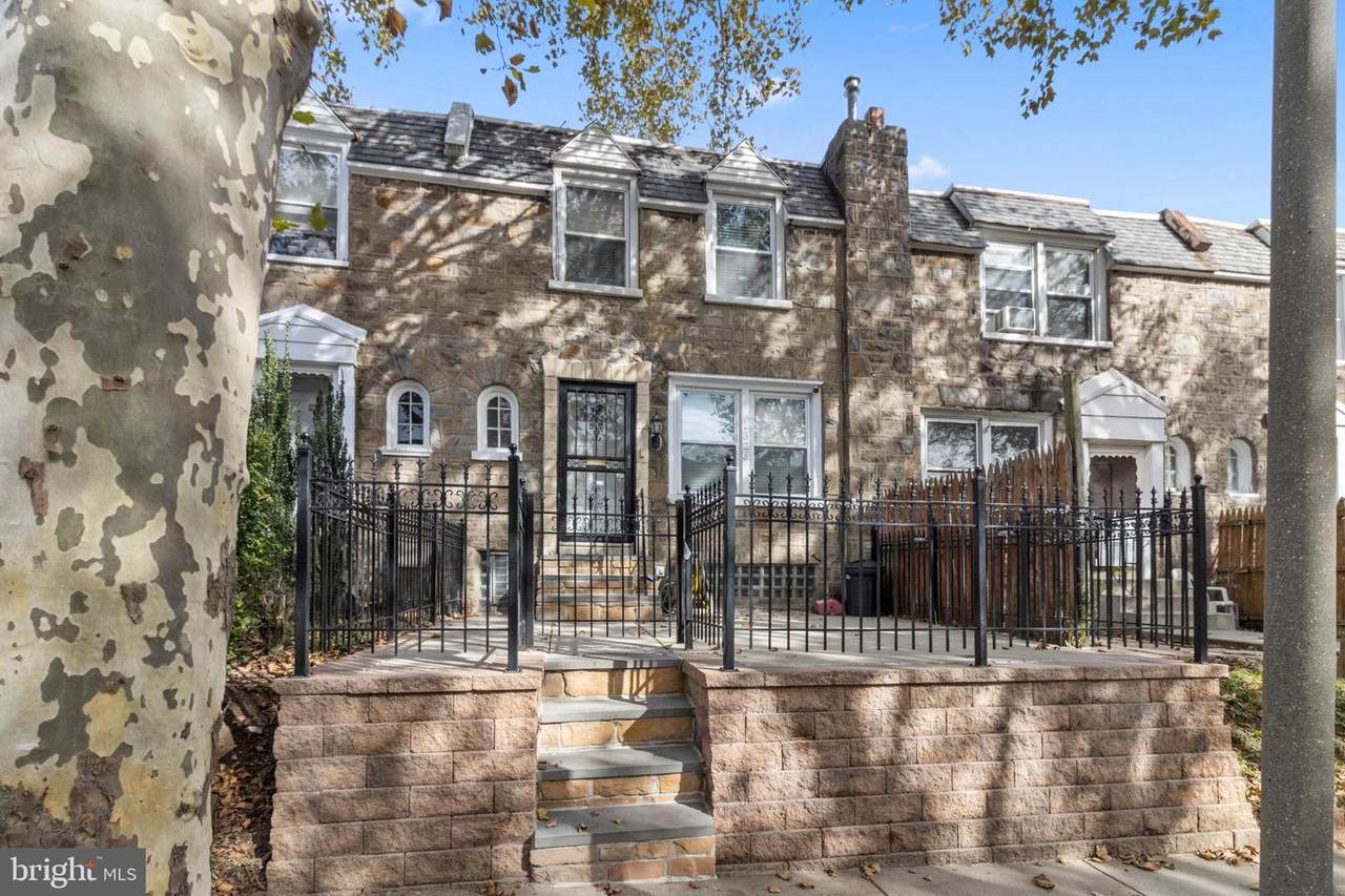 1323 Mckinley Street - Photo 1