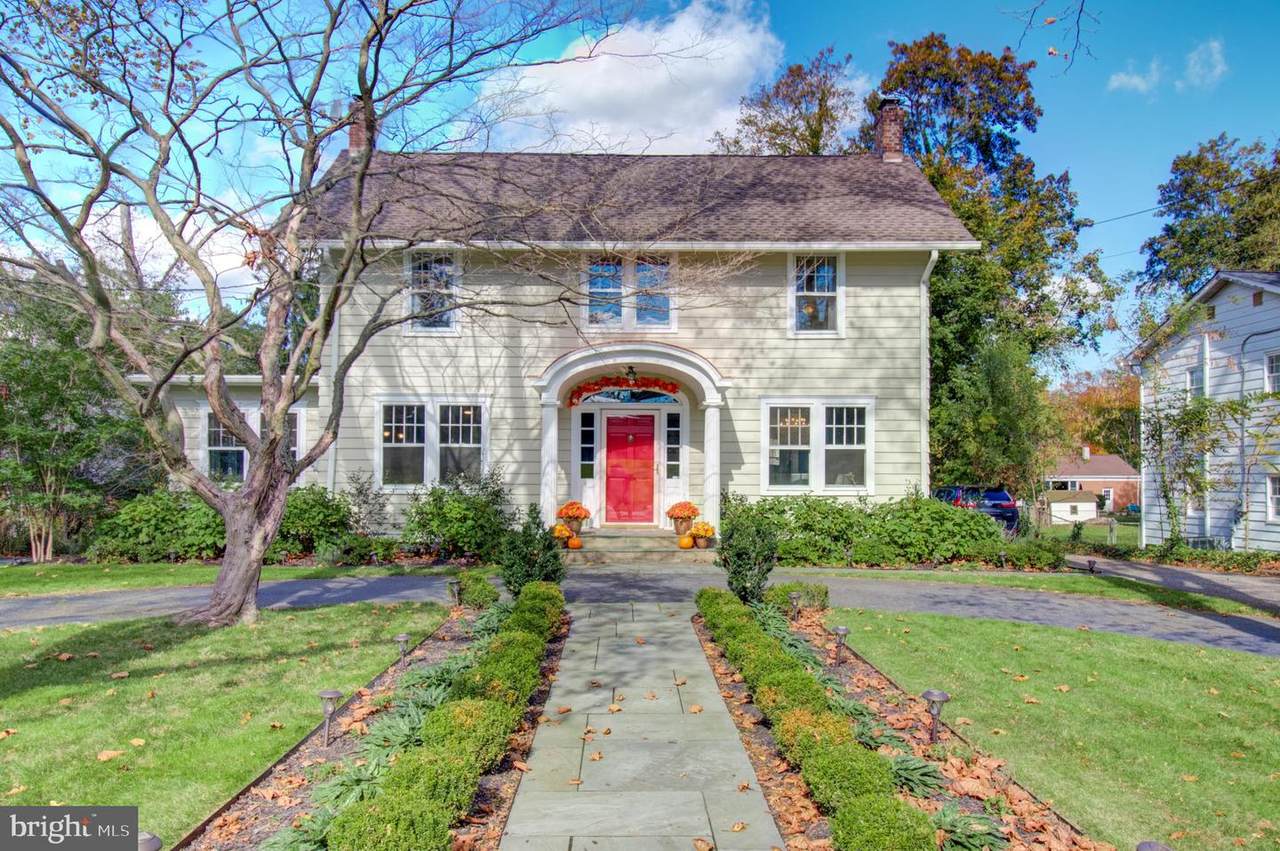 313 Plainsboro Road - Photo 1