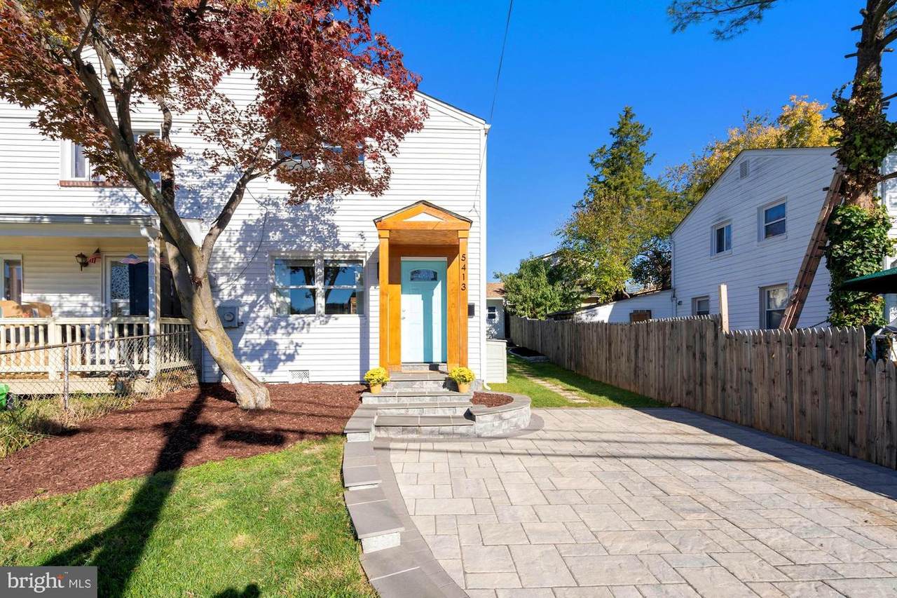 5413 8TH Street - Photo 1