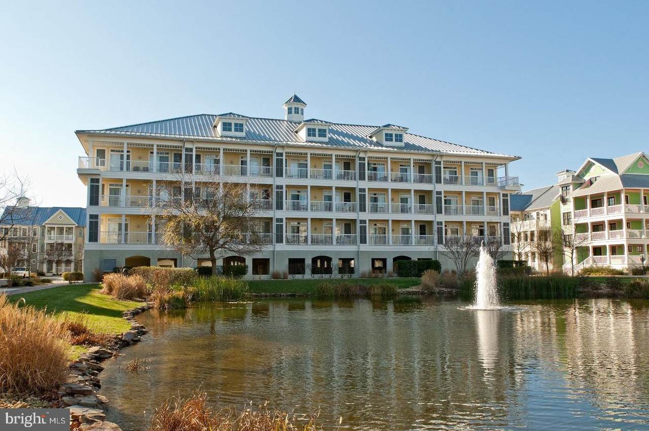 1 Fountain Drive - Photo 1