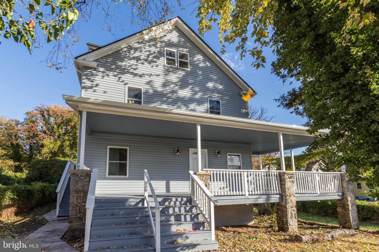 5105 Ivanhoe Avenue - Photo 1