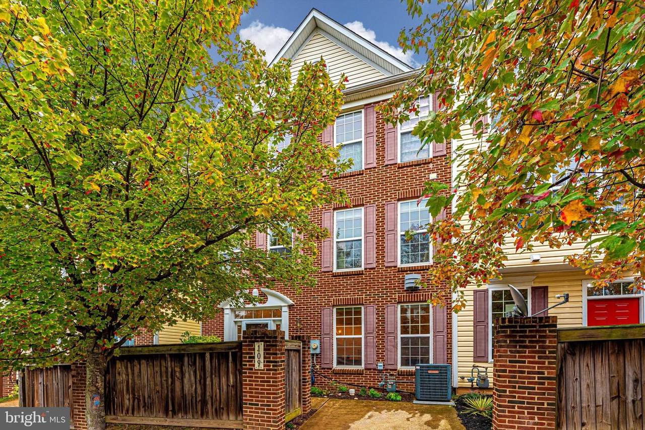 109 Whiskey Creek Circle - Photo 1