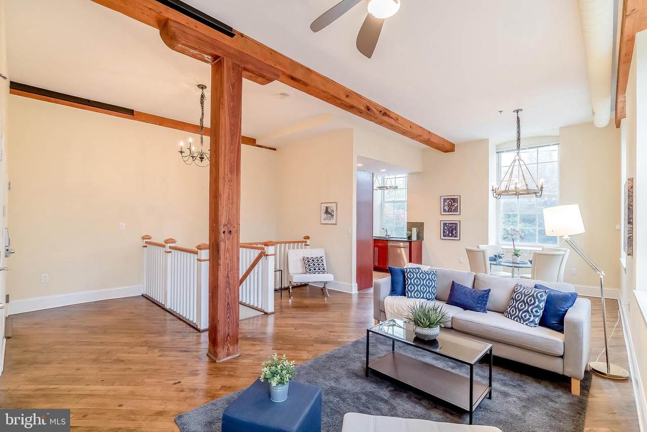 410 Shurs Lane - Photo 1
