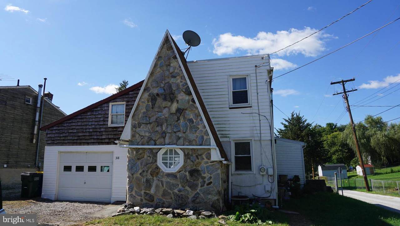 318 Highland Avenue - Photo 1
