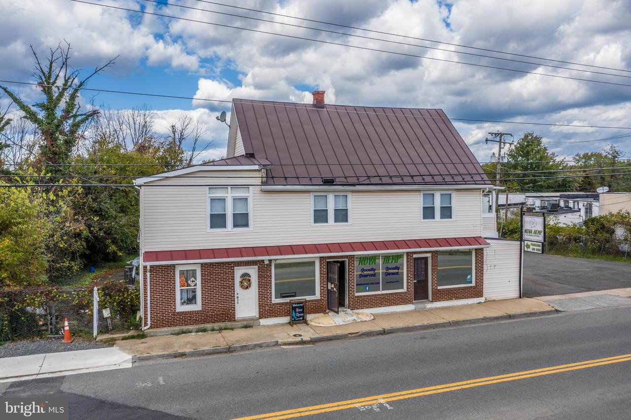 8414 Main Street - Photo 1