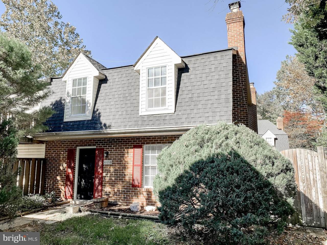 4905-B Savoy Place - Photo 1