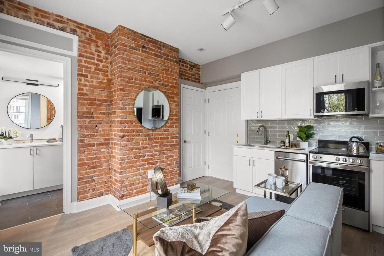 459 Massachusetts Avenue - Photo 1