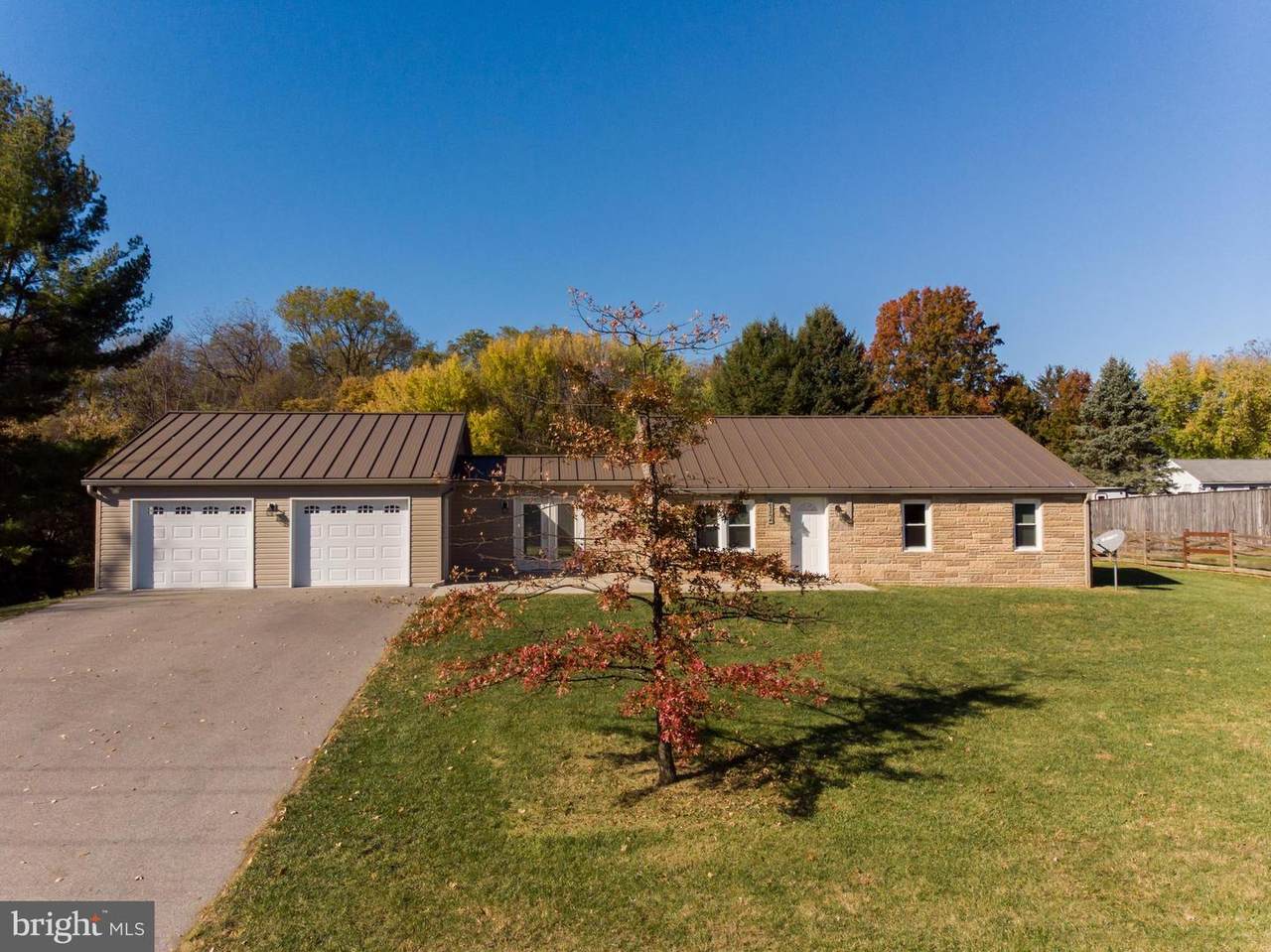 212 Water Street - Photo 1