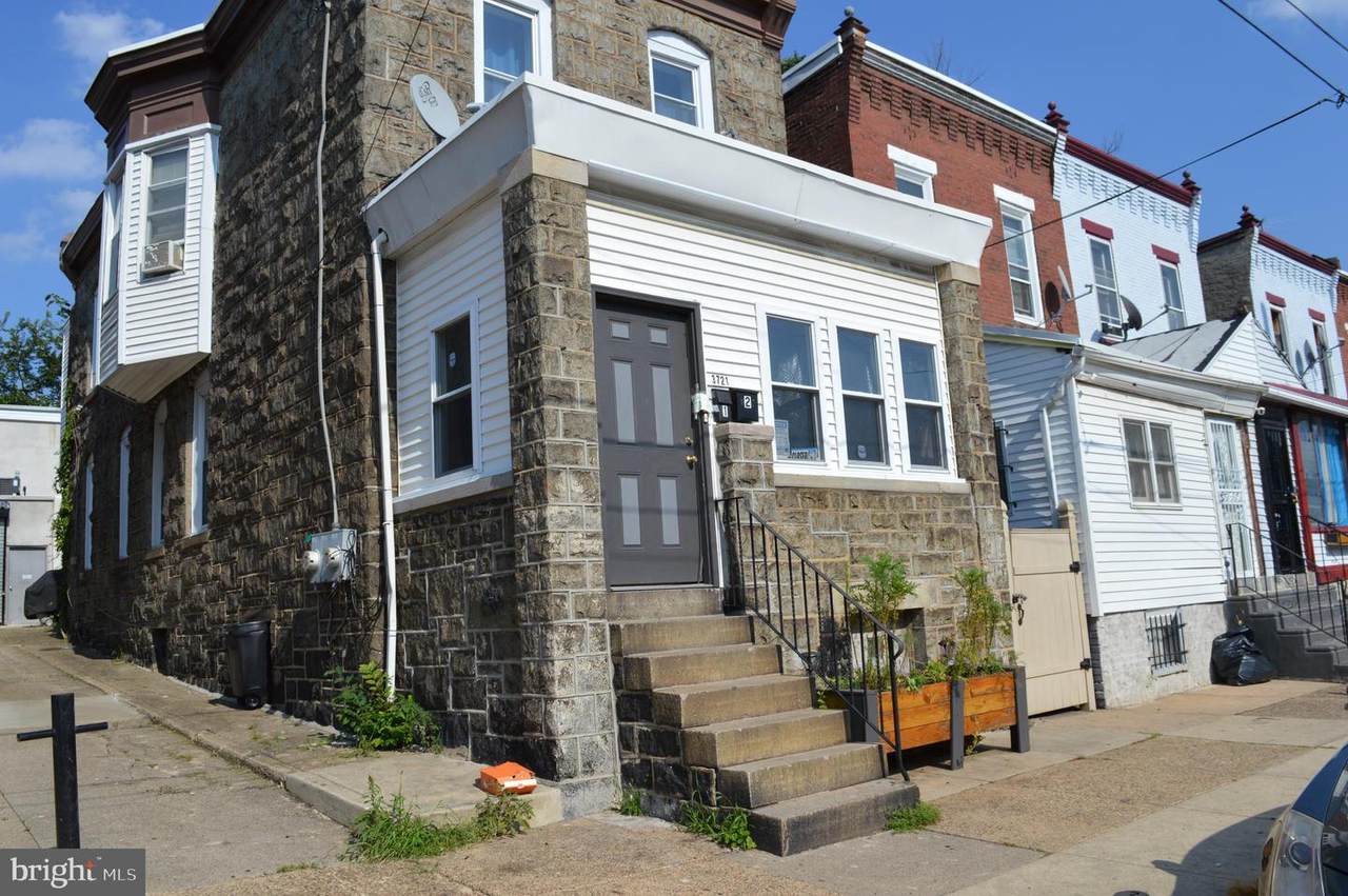 3721 Pulaski Avenue - Photo 1