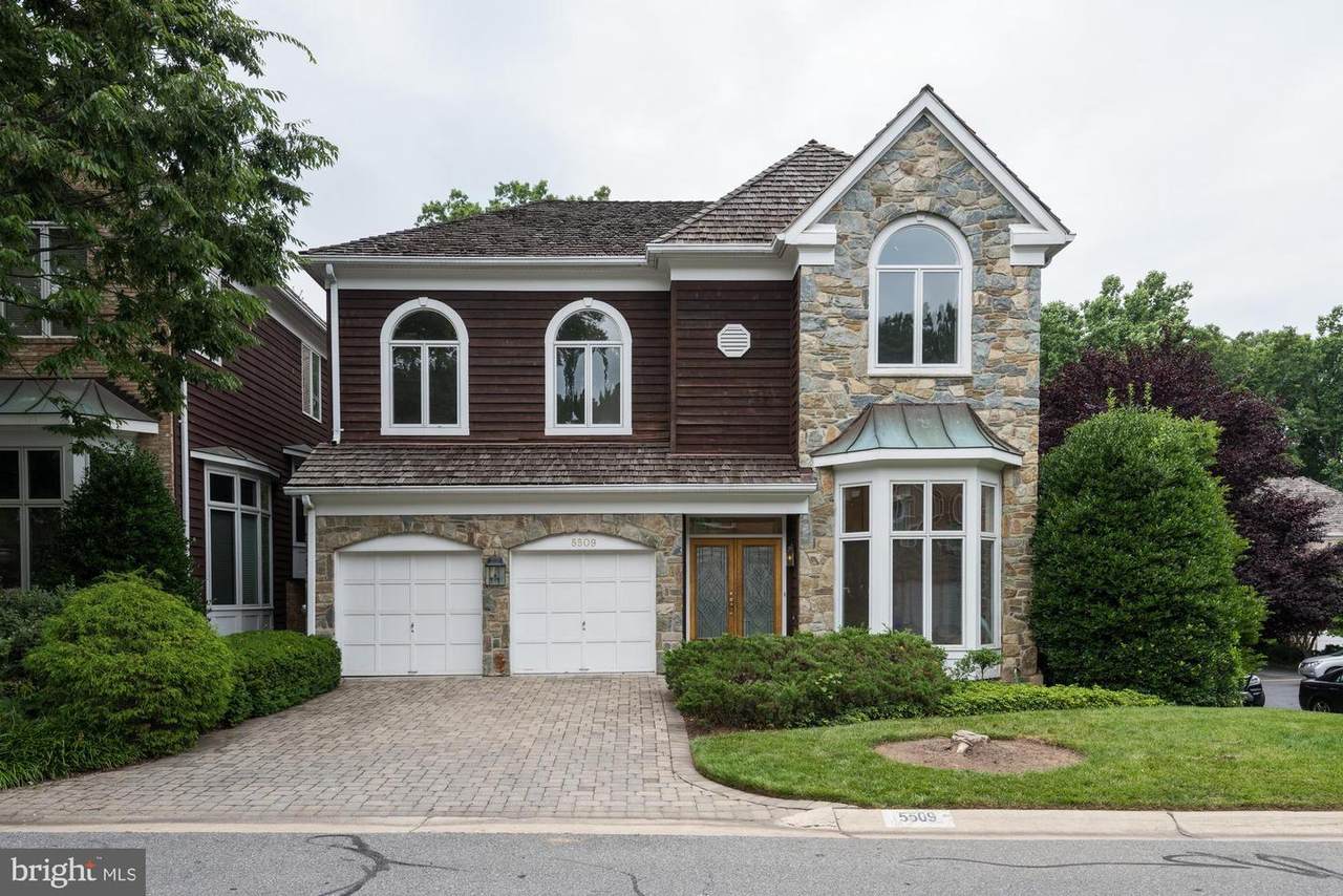 5509 Thornbush Court - Photo 1