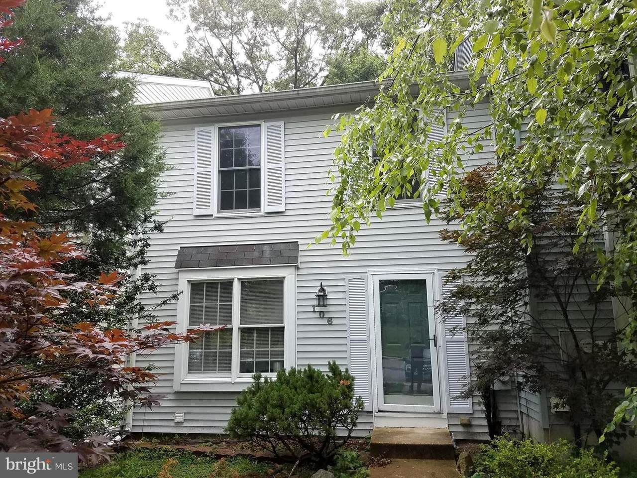106 Cypress Drive - Photo 1