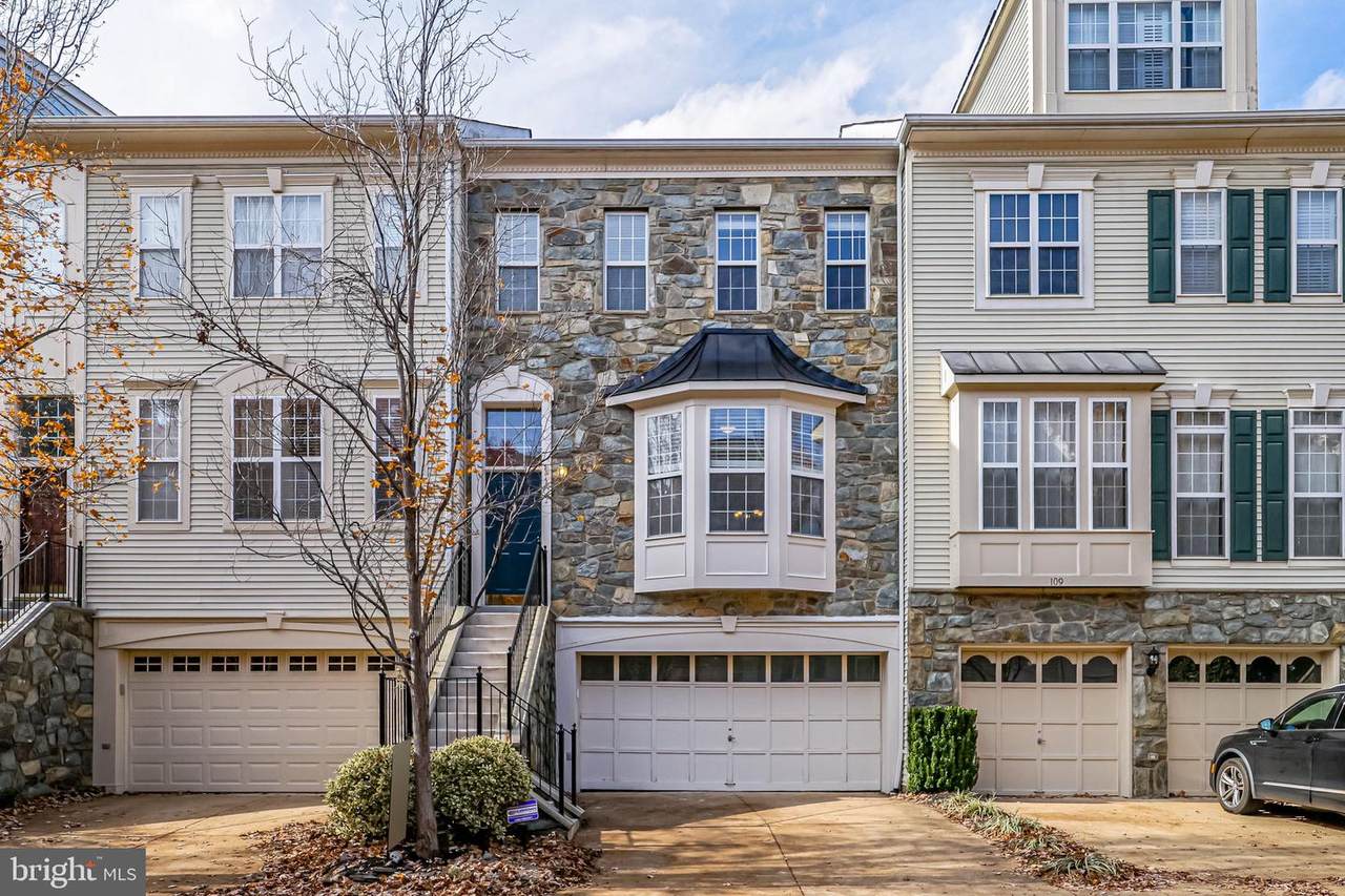 107 Cahill Drive - Photo 1