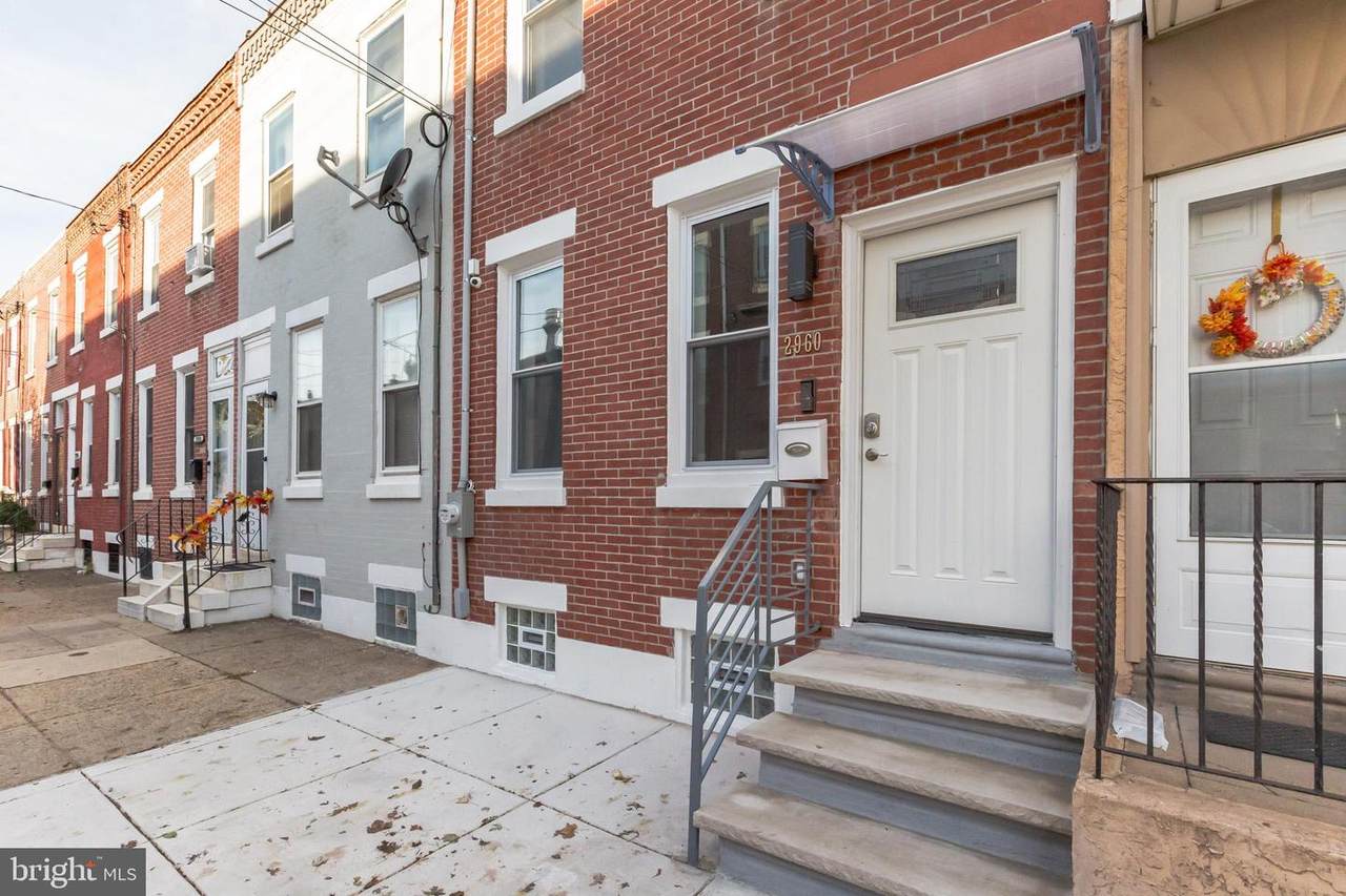 2960 Almond Street - Photo 1